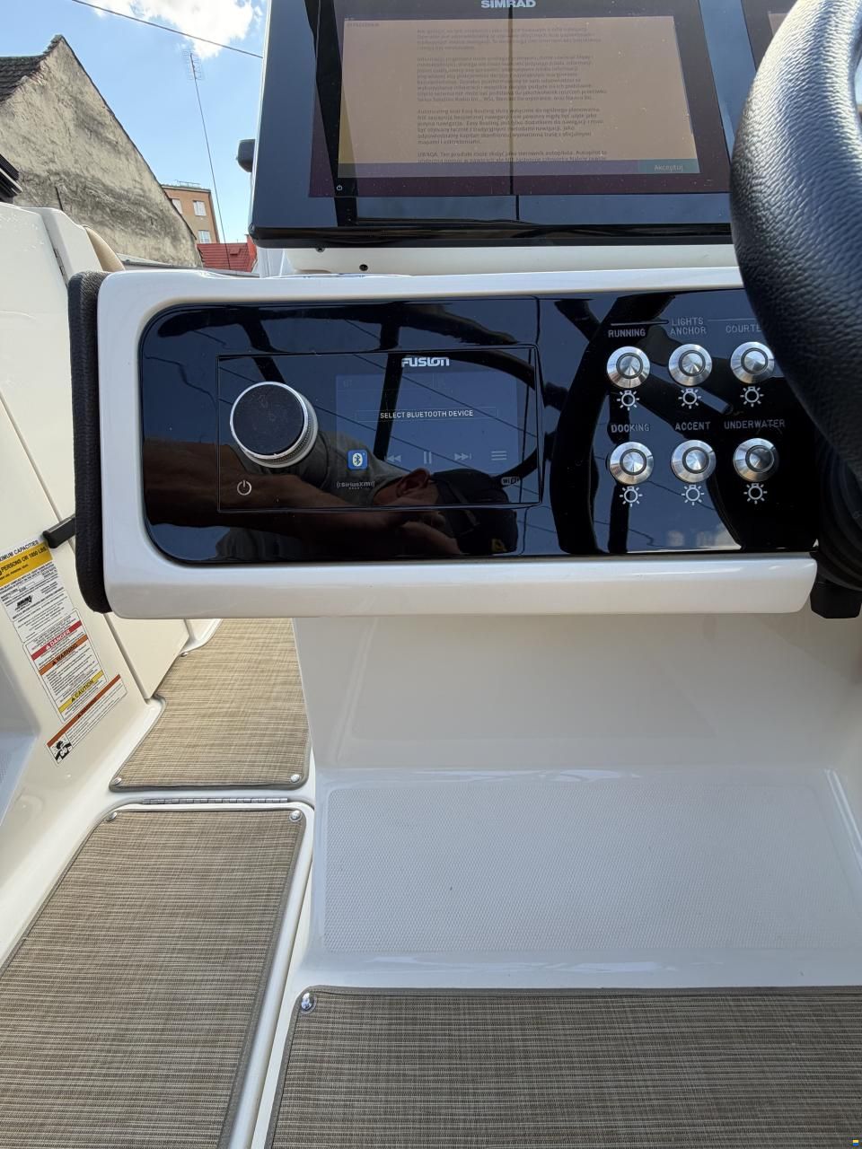 Sea Ray SLX230