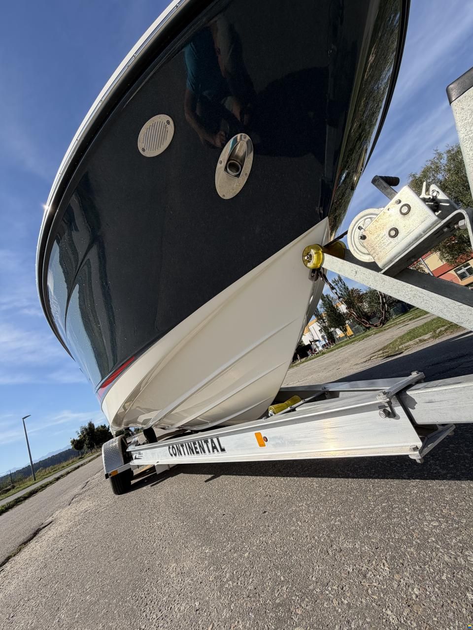 Sea Ray SLX230