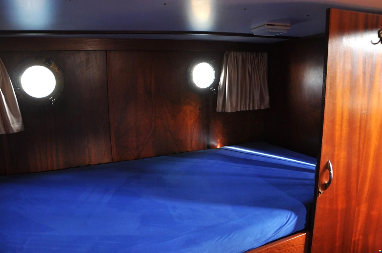 Linssen - Sint Jozef Vlet 950 Salon AK