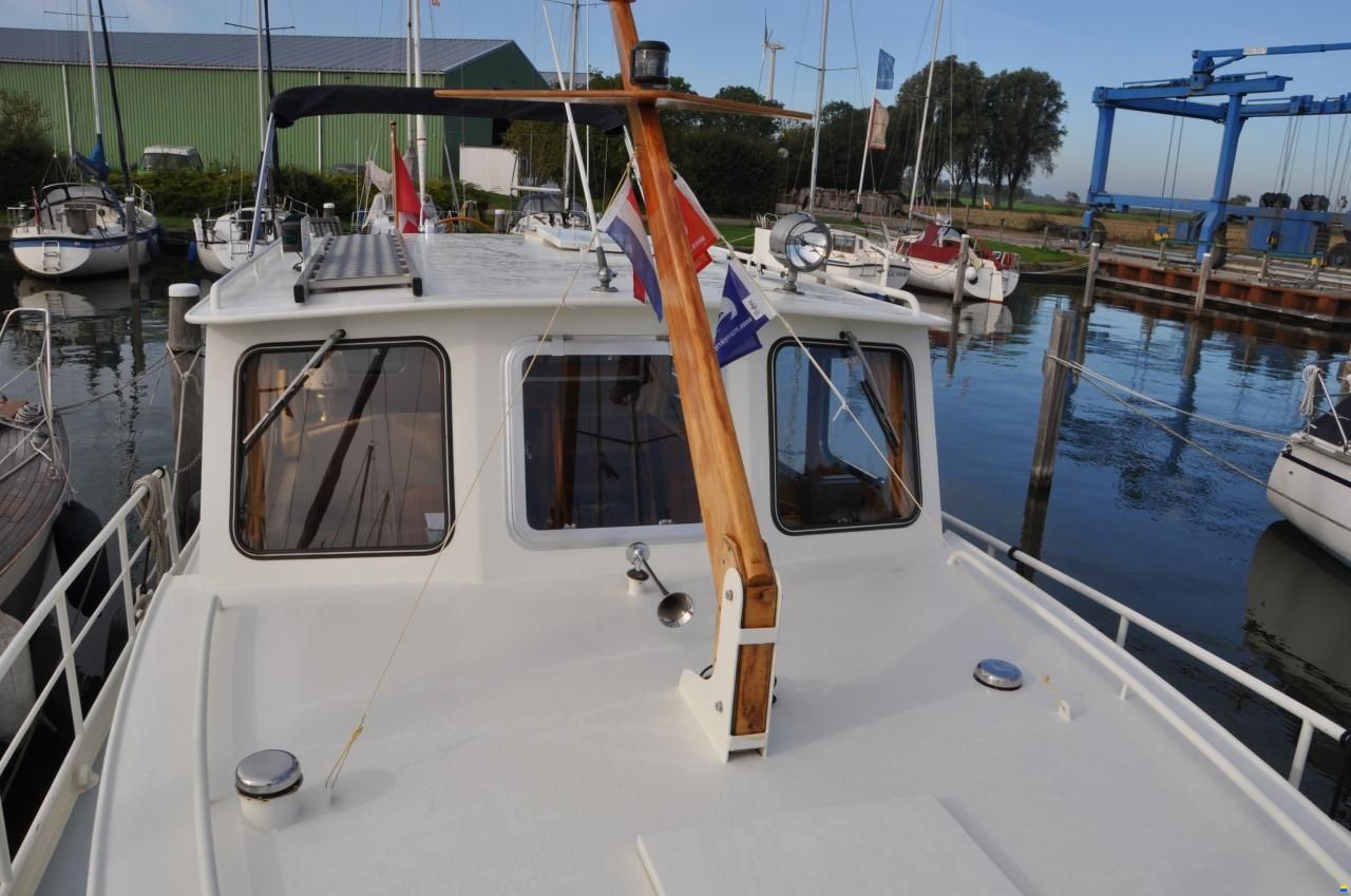 Linssen - Sint Jozef Vlet 950 Salon AK