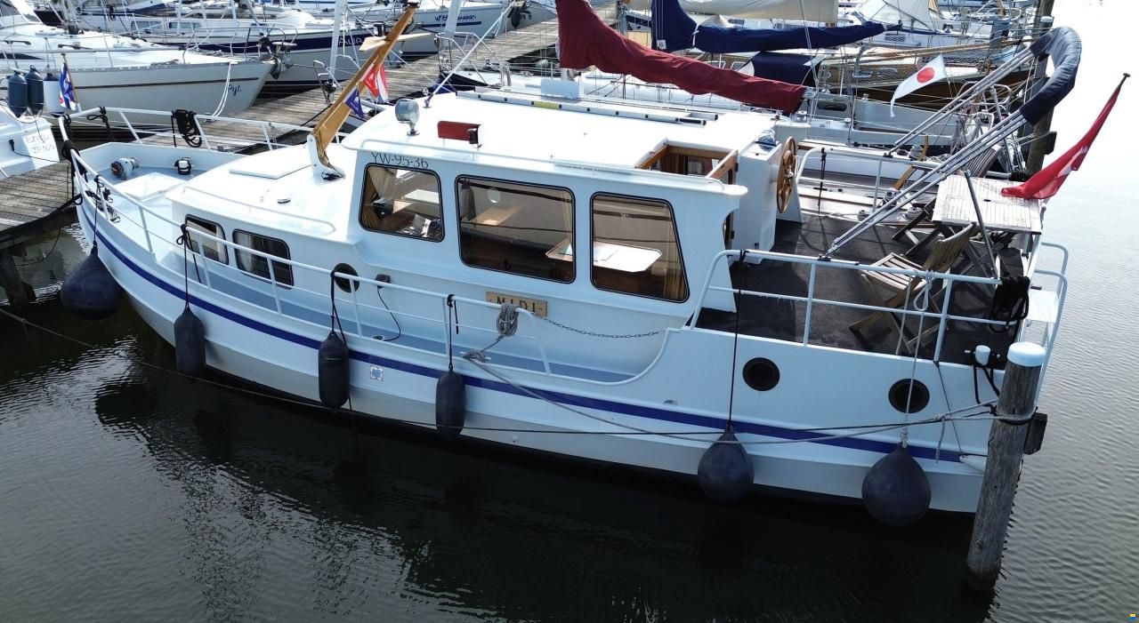Linssen - Sint Jozef Vlet 950 Salon AK