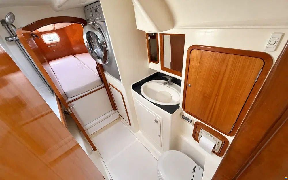 Charter Cats Prowler 48
