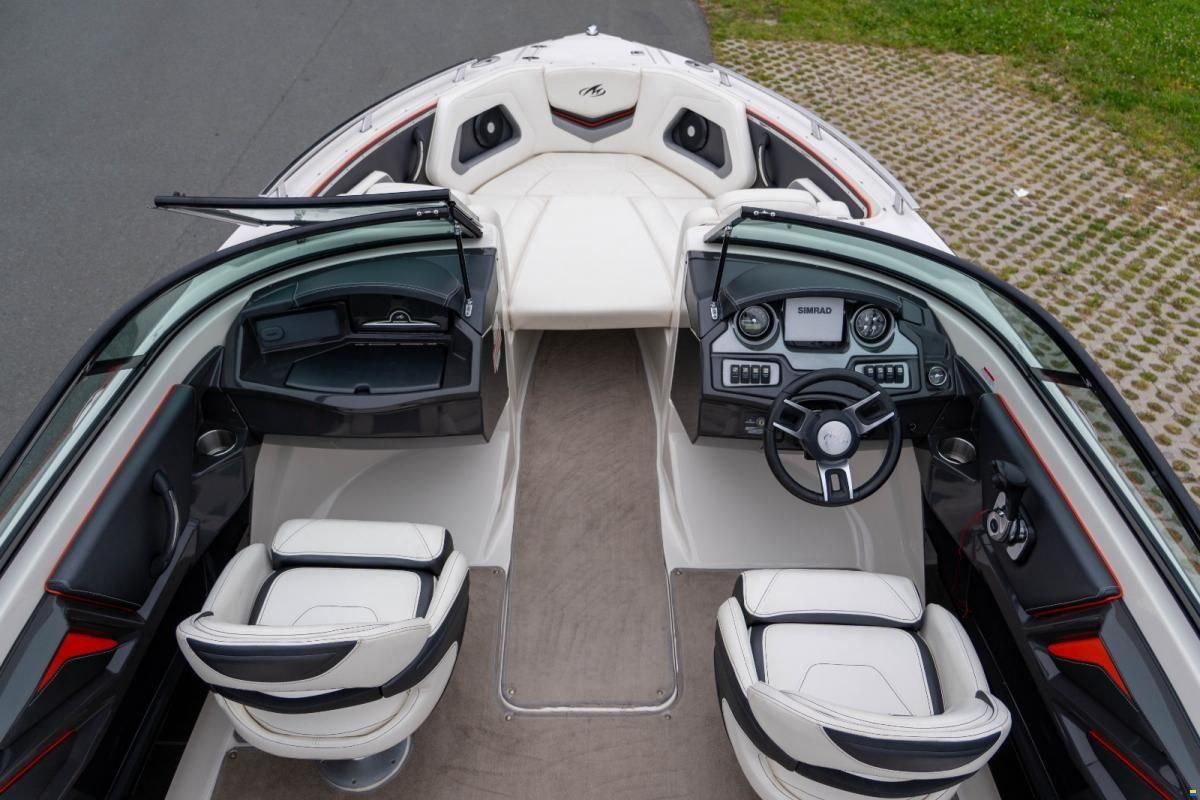 Monterey 238 Super Sport