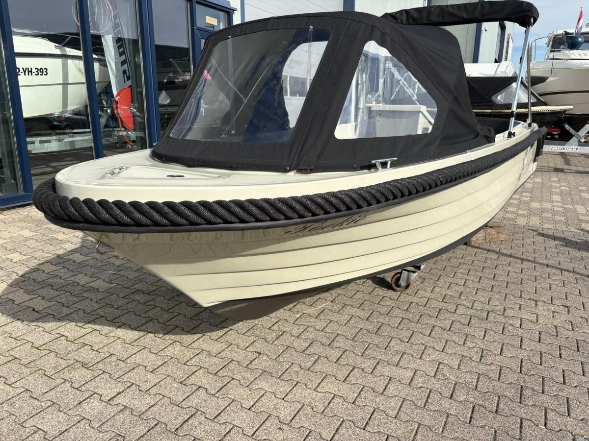Reest Sloep 555 Tender