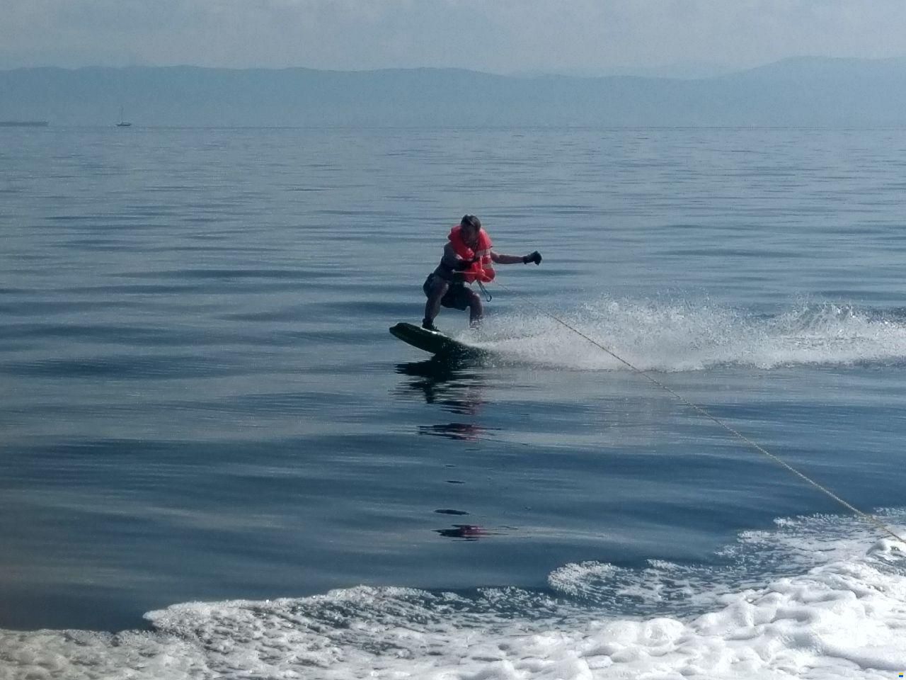 Sealine F42/5