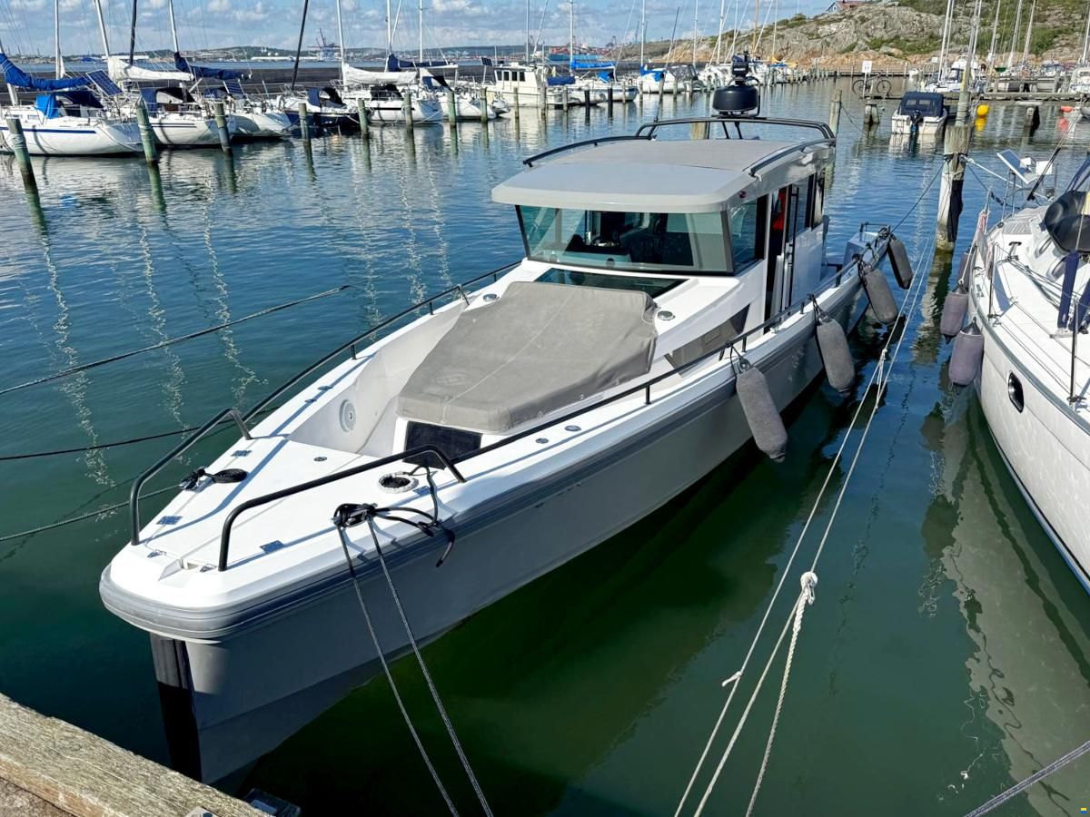 Axopar 37 XC Aft Cabin 2x300hk Mercury Verado X