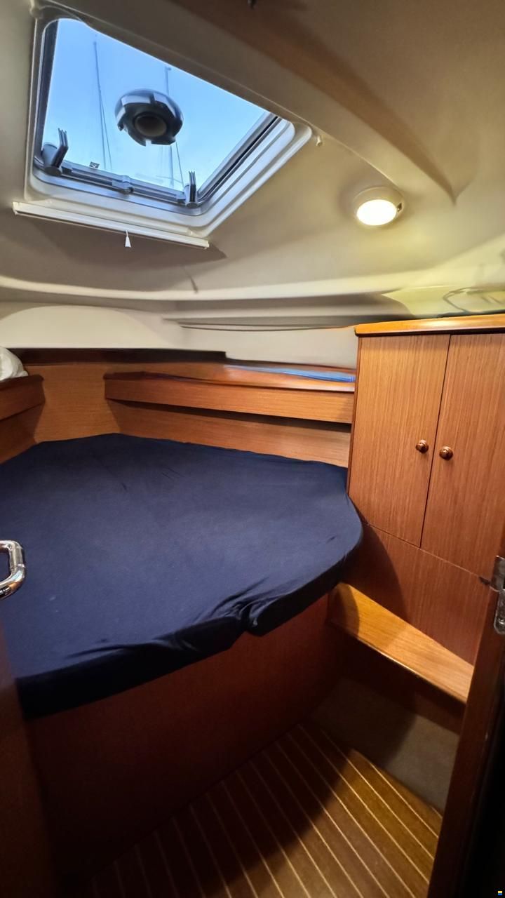 Jeanneau Sun Odyssey 37 Legend