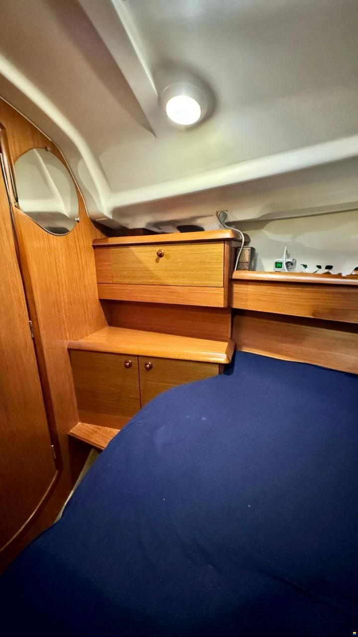 Jeanneau Sun Odyssey 37 Legend