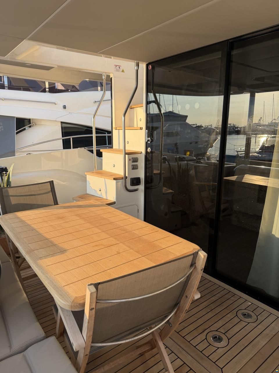 Absolute Navetta 52