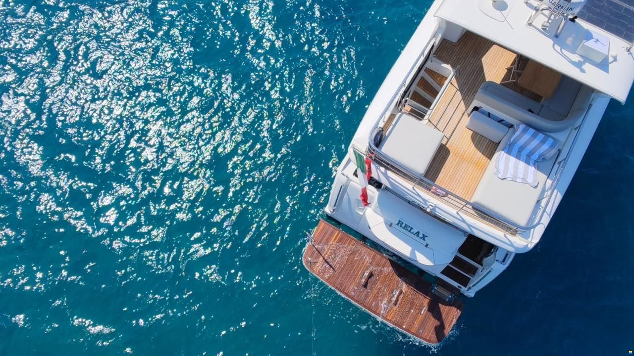 Absolute Navetta 52