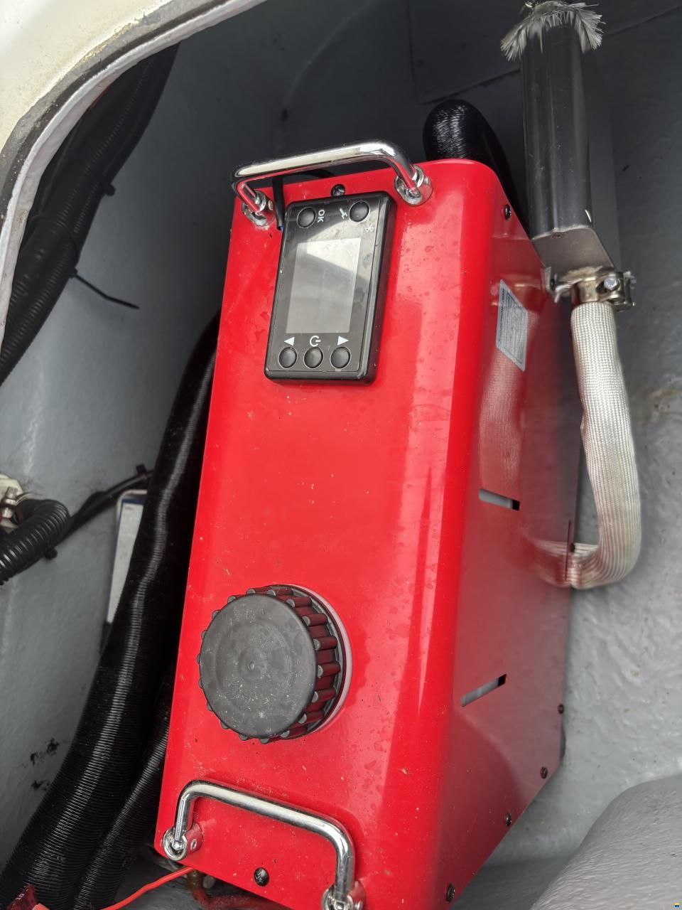Quicksilver Pilothouse 500