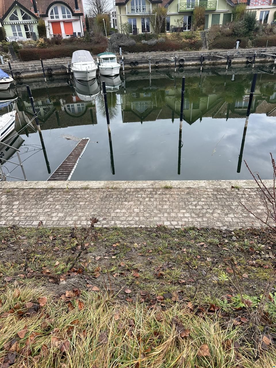 Bootsplatz am Broyekanal