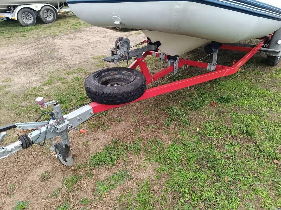Bombard Explorer
