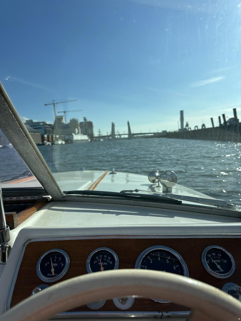Chris Craft Lancer 23