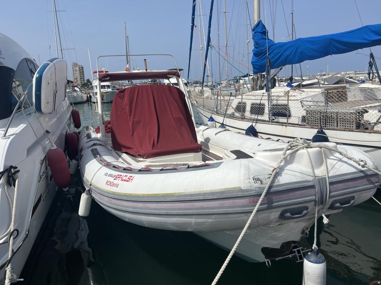 Denia, Amarre 12 m x 3,83 m
