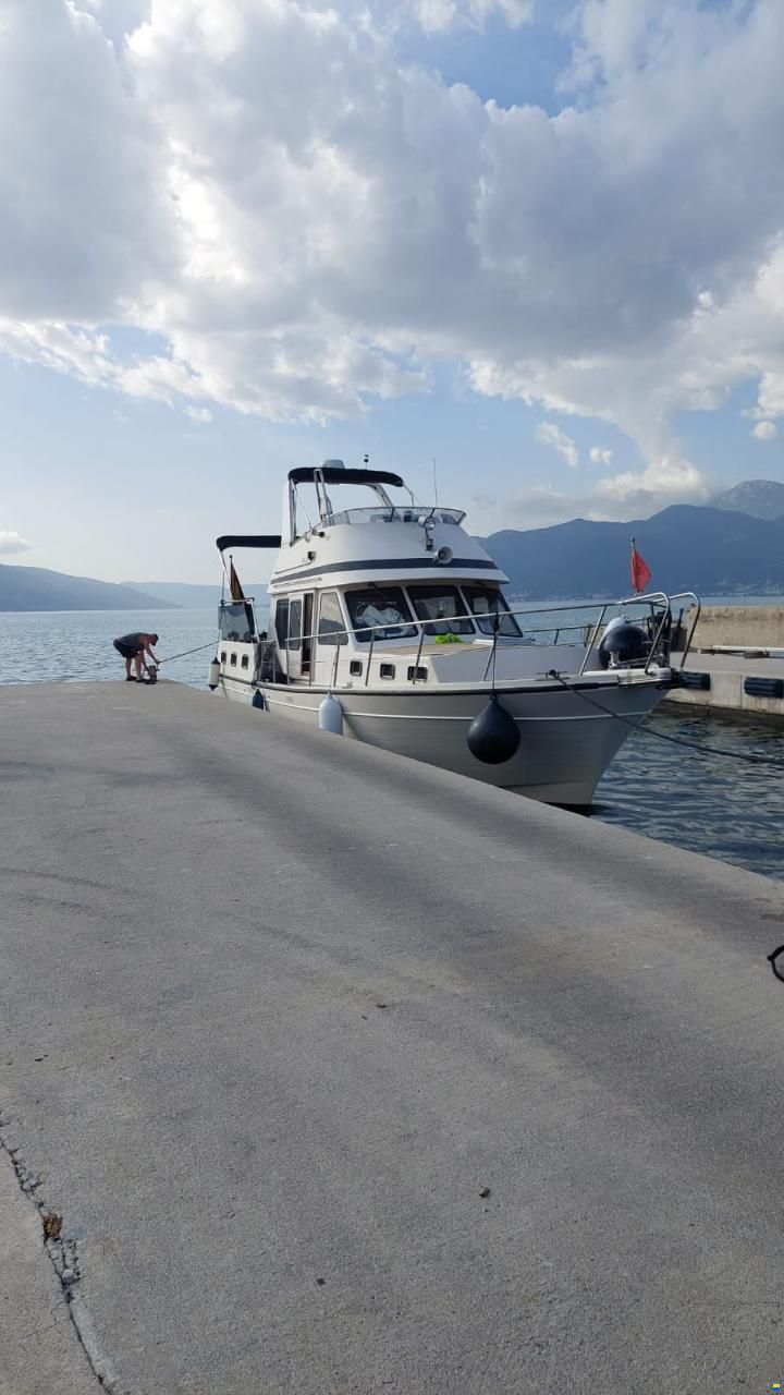 AMS Marine Trawler 39