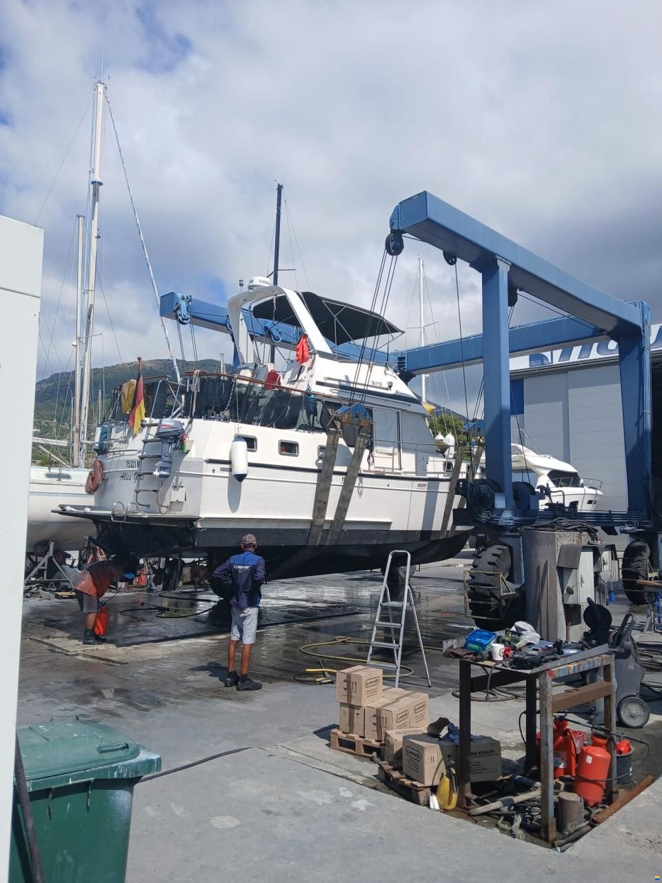 AMS Marine Trawler 39