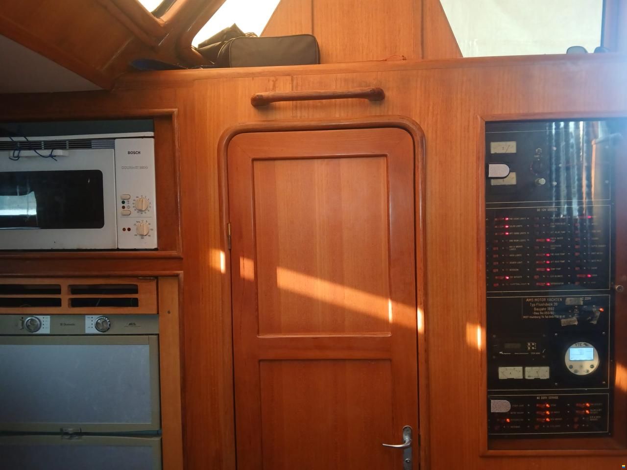 AMS Marine Trawler 39