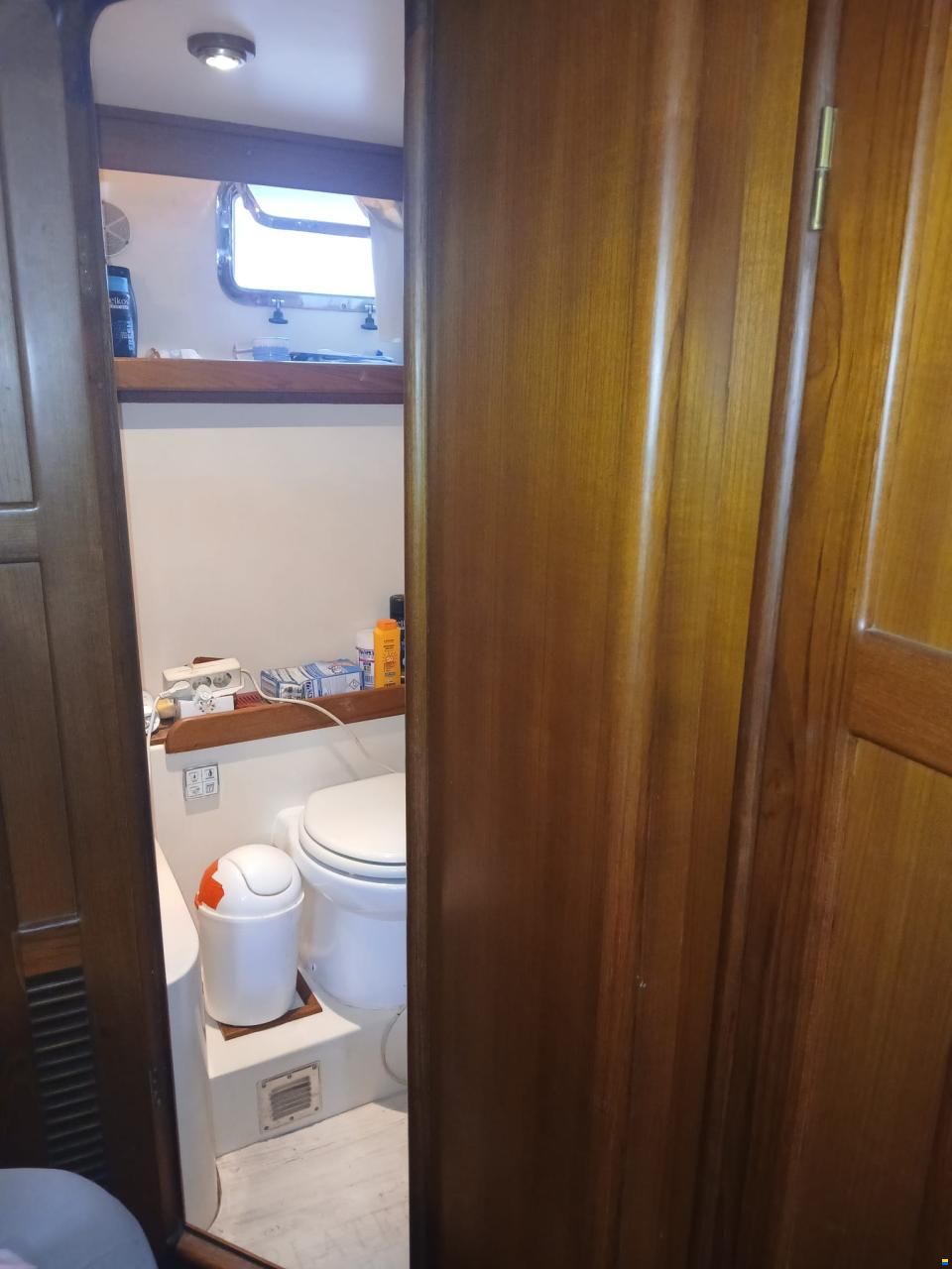 AMS Marine Trawler 39