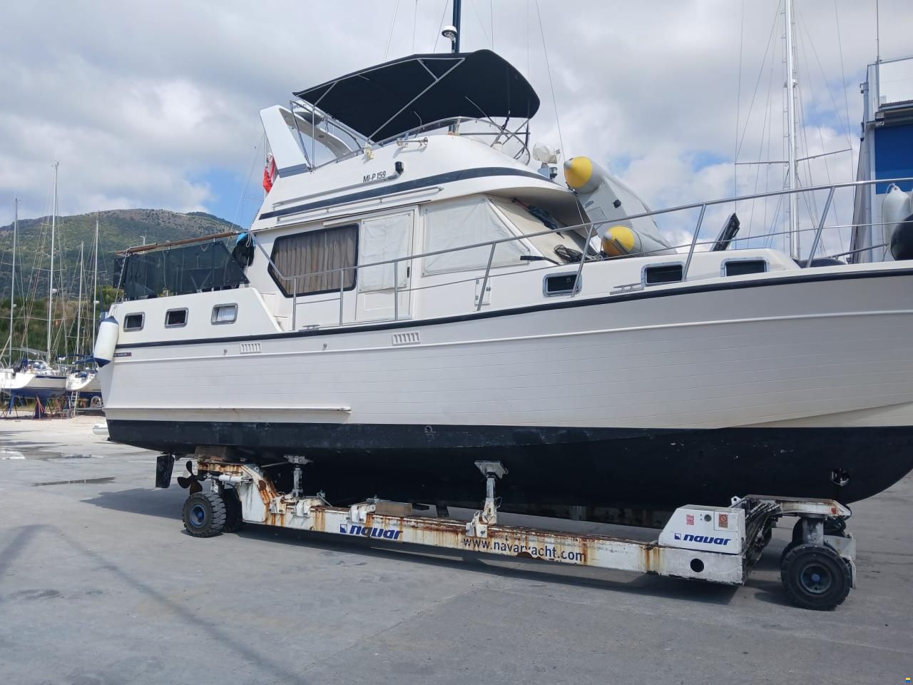 AMS Marine Trawler 39