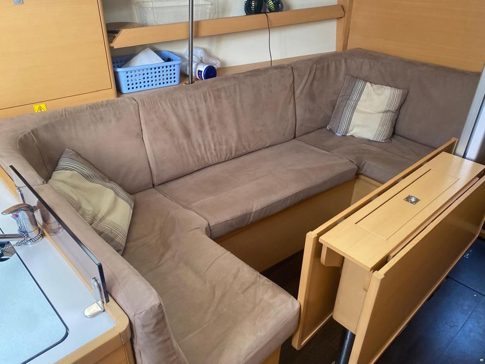 Elan 340