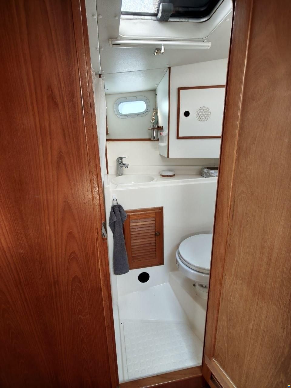Trident Marine Warrior 40 MK II