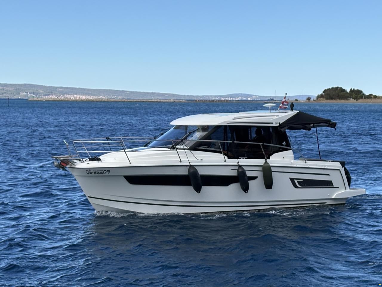 Jeanneau Merry Fisher 895