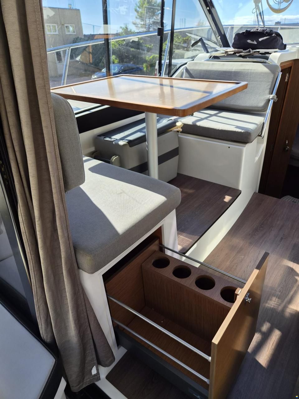 Jeanneau Merry Fisher 895