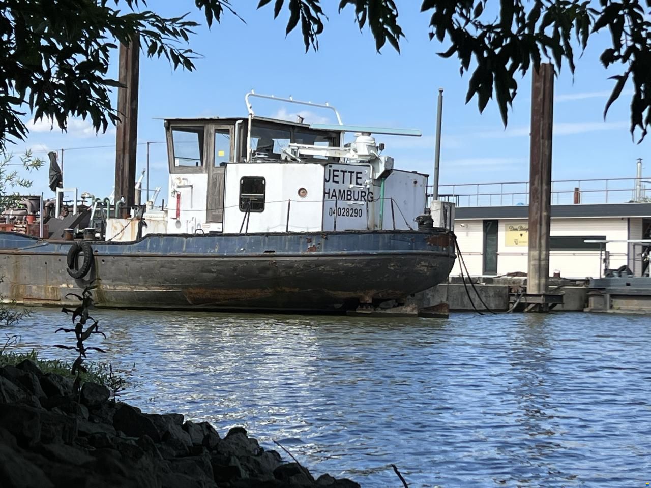Jette 37m Tankschiff / Wohnschiff