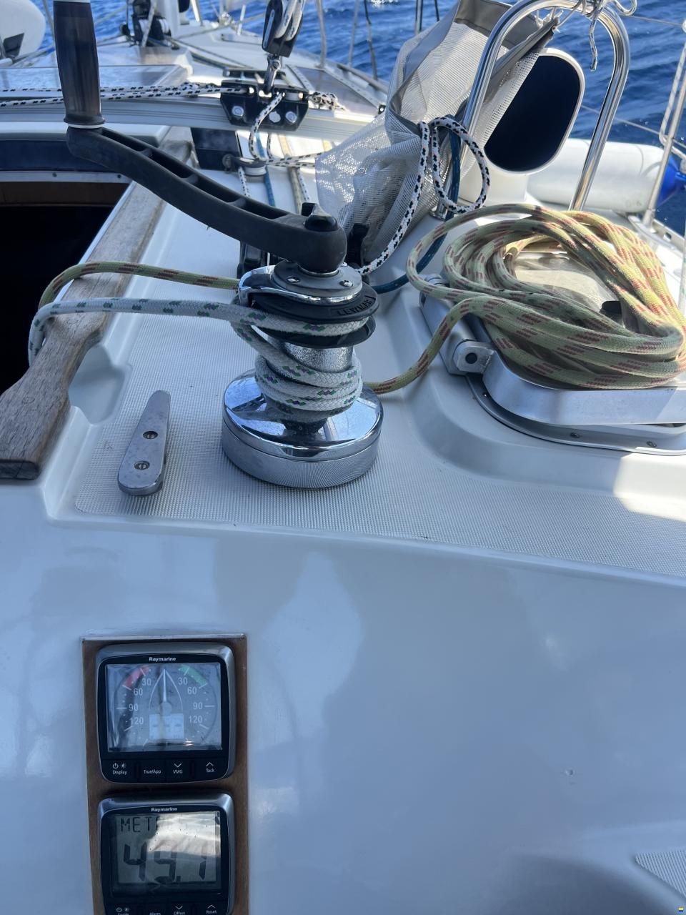 Jeanneau Voyage 12.5