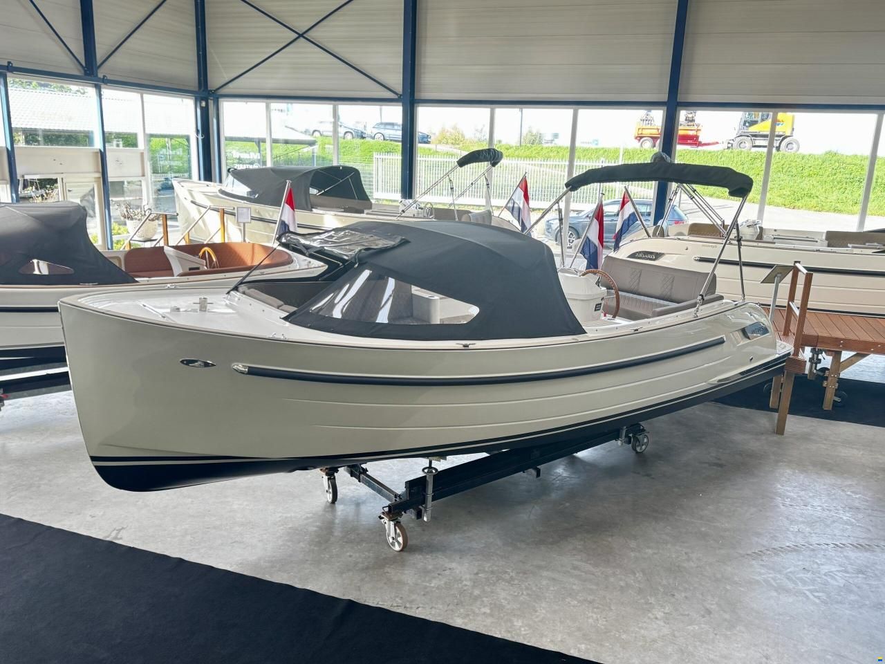 Antaris Sixty7