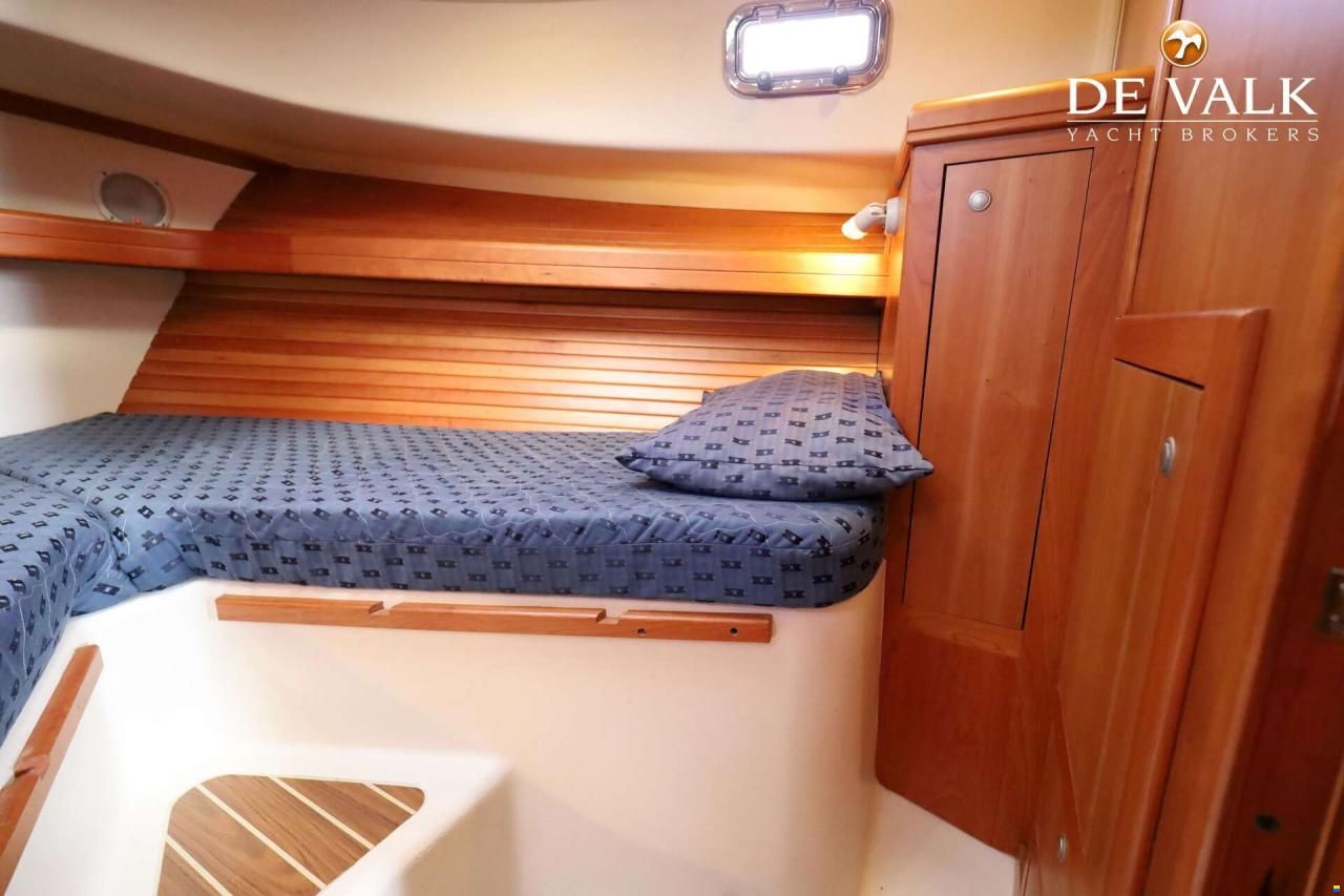 Mainship 34 Rumrunner II