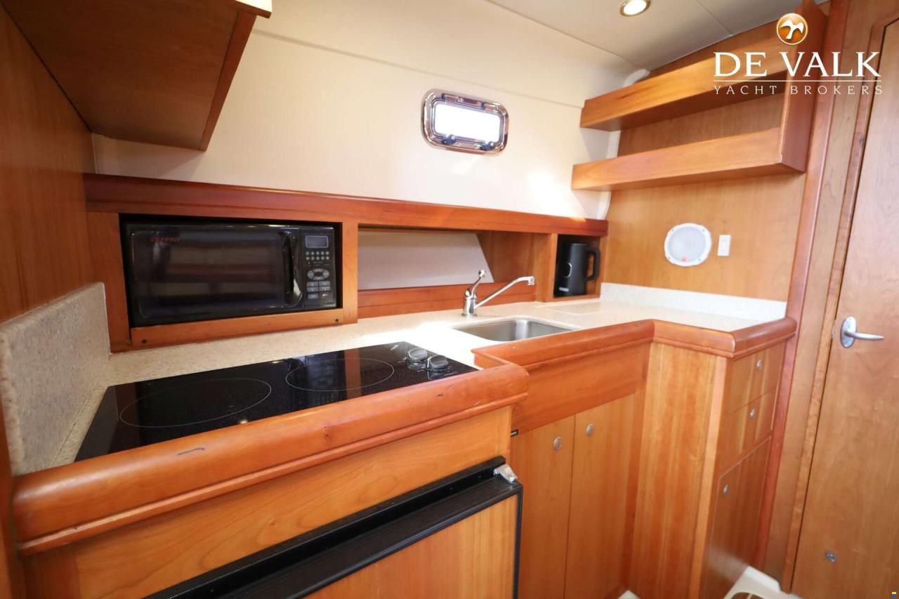 Mainship 34 Rumrunner II