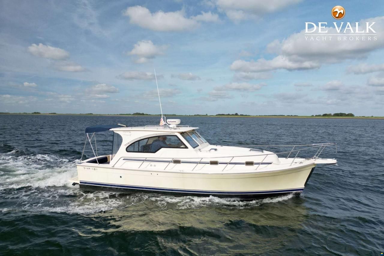 Mainship 34 Rumrunner II