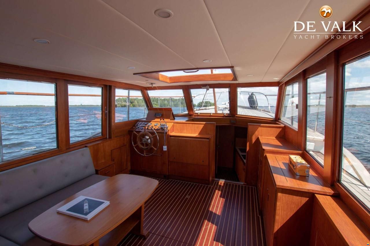 Feadship Van Lent