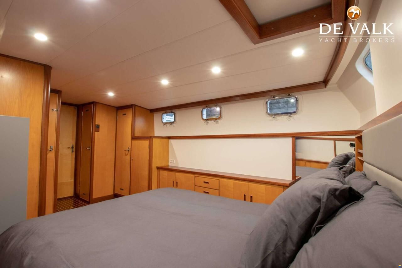 Feadship Van Lent