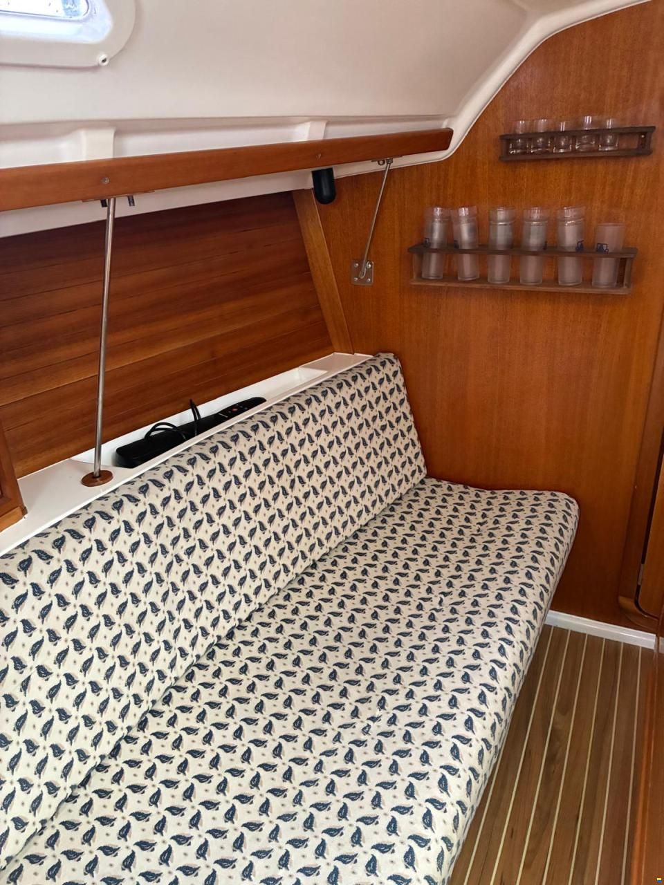 Dufour 32 Classic