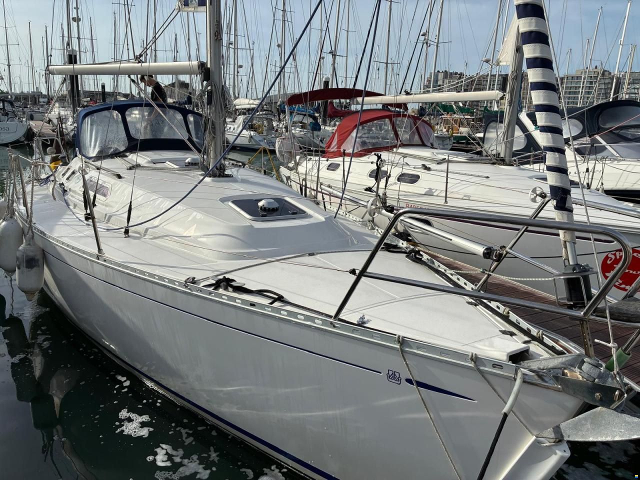 Dufour 32 Classic
