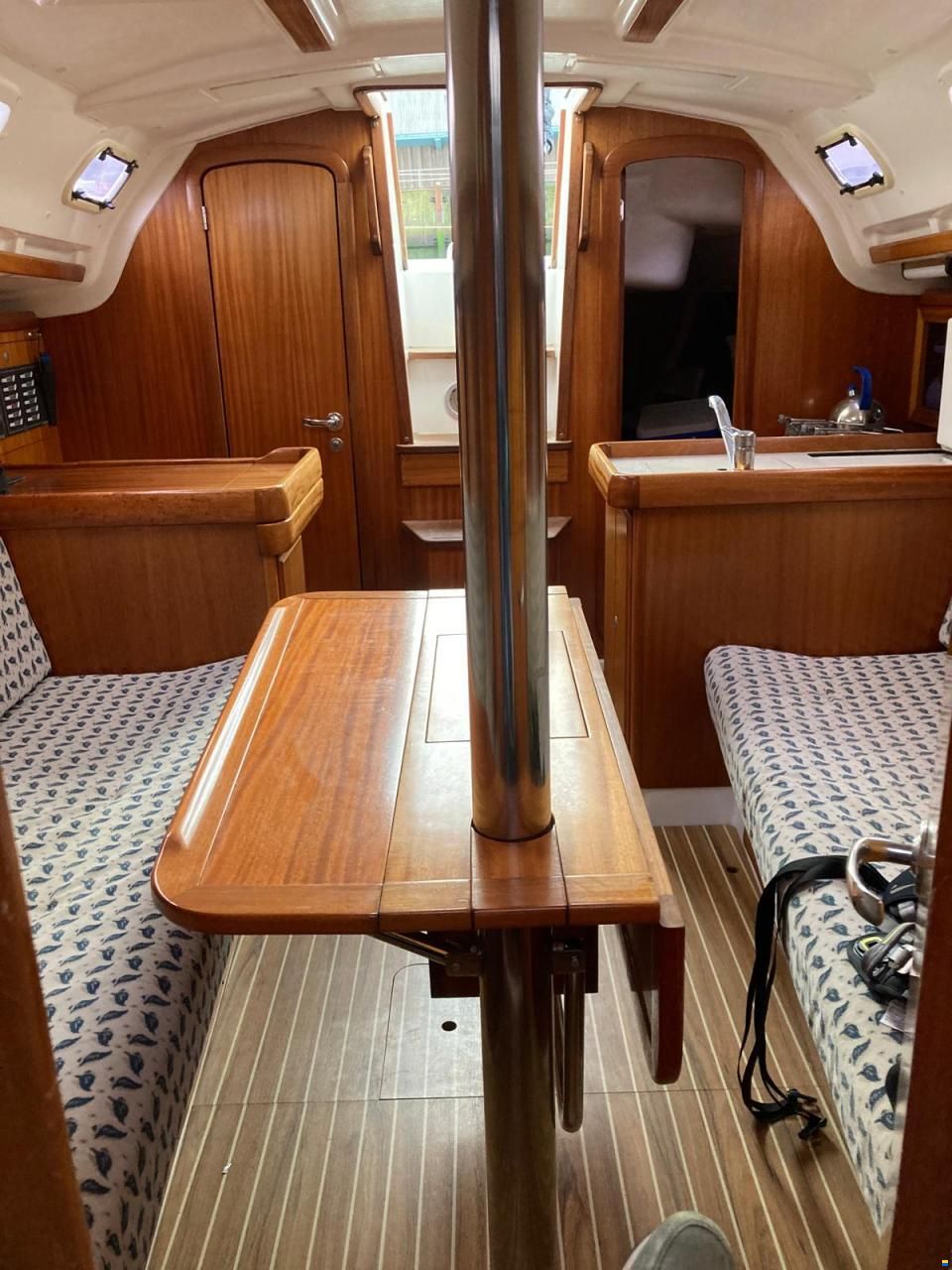 Dufour 32 Classic