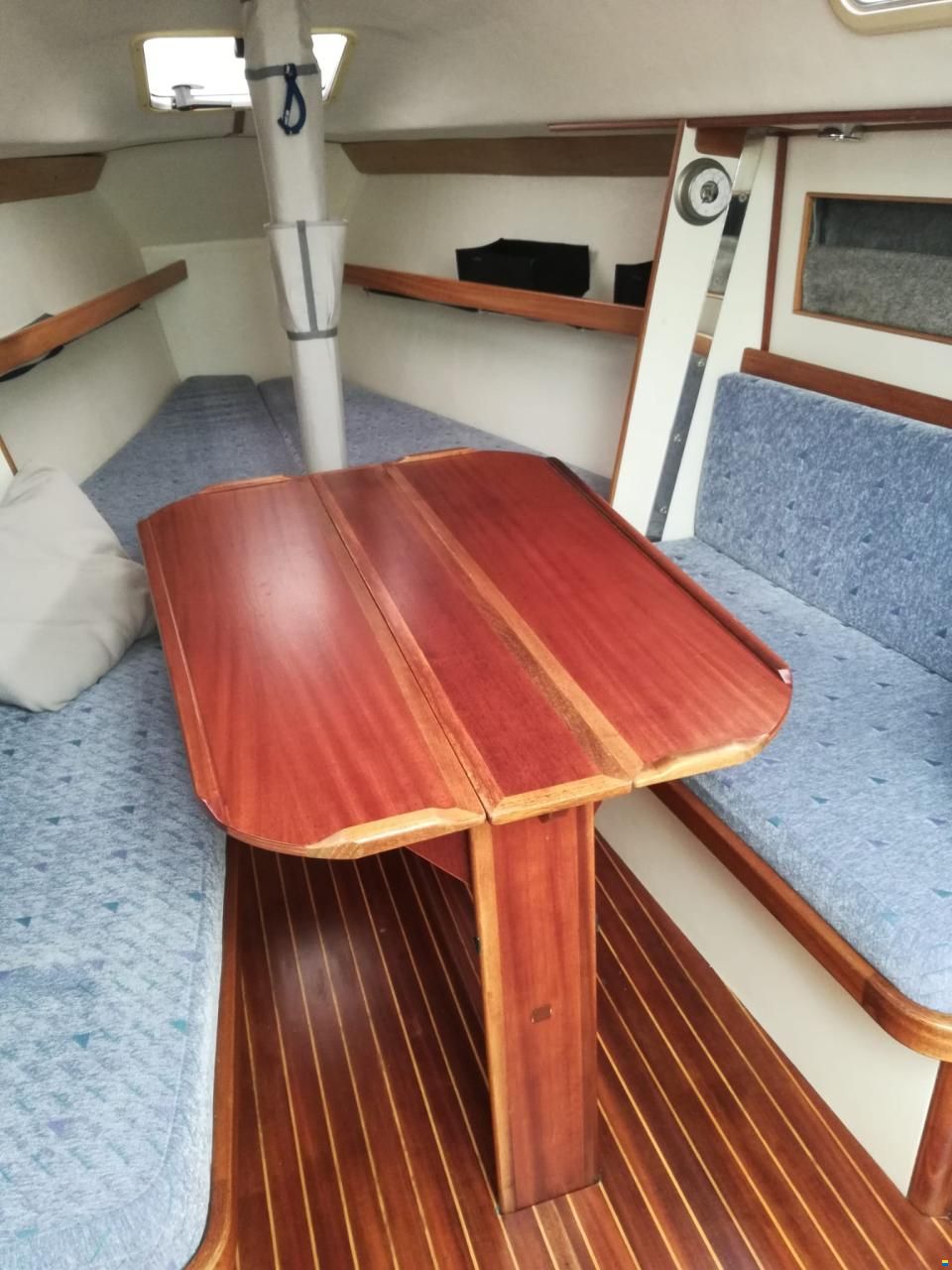 Cross-Yachts Cross 25
