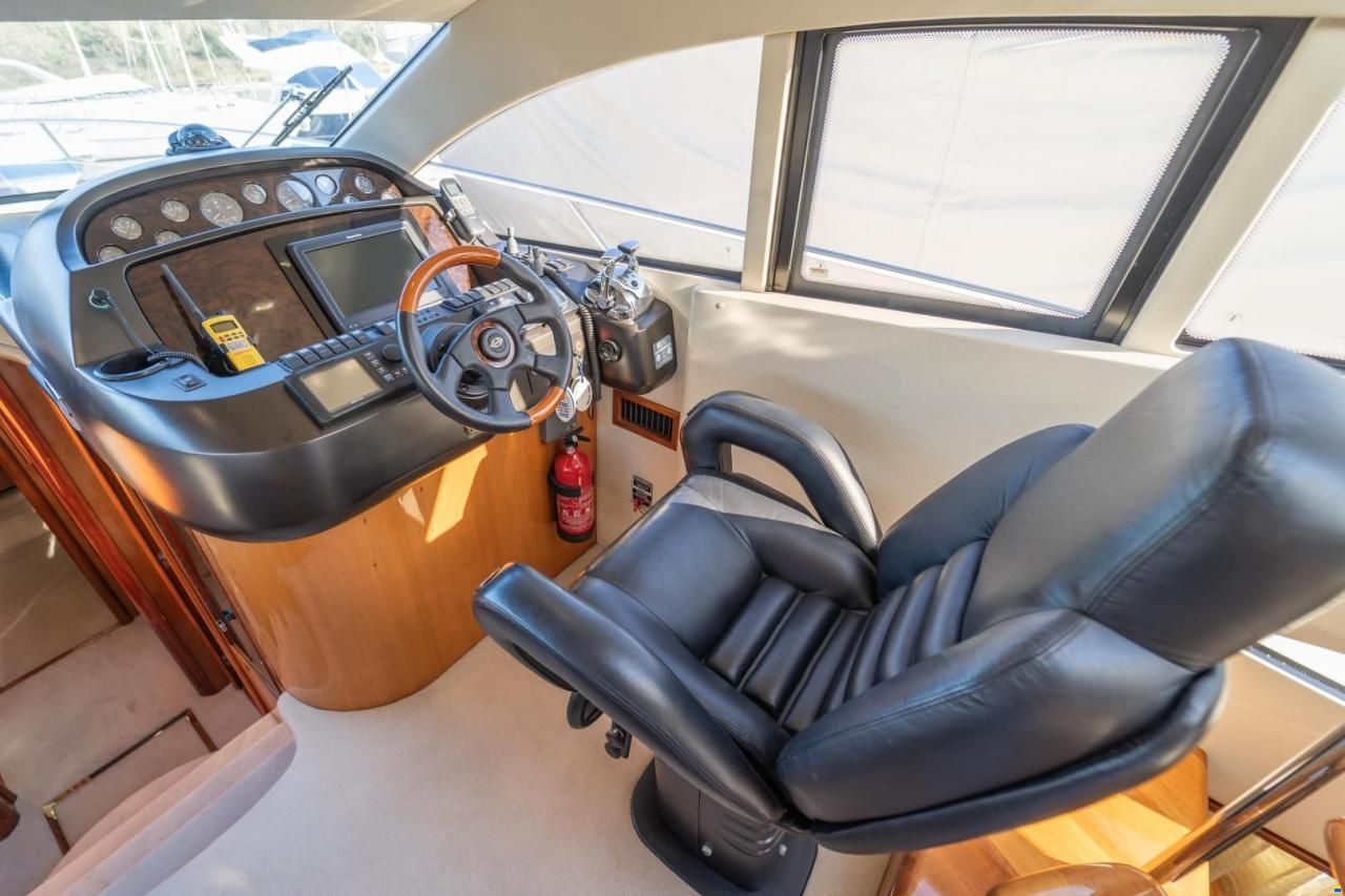 Sunseeker 56