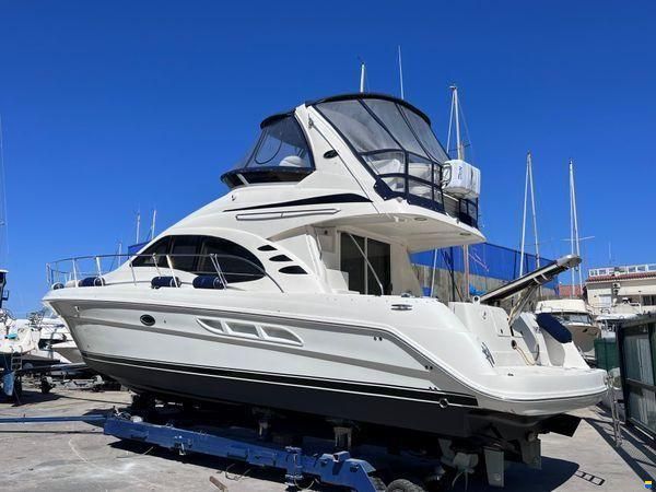Sea Ray 455 Sedan Bridge