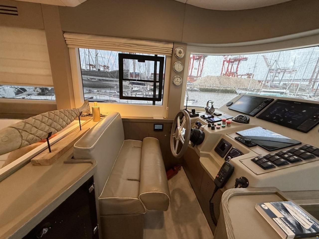 Sirena 58