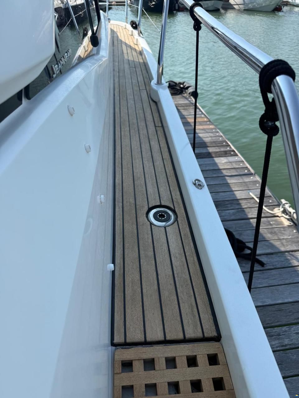 Jeanneau Leader 36