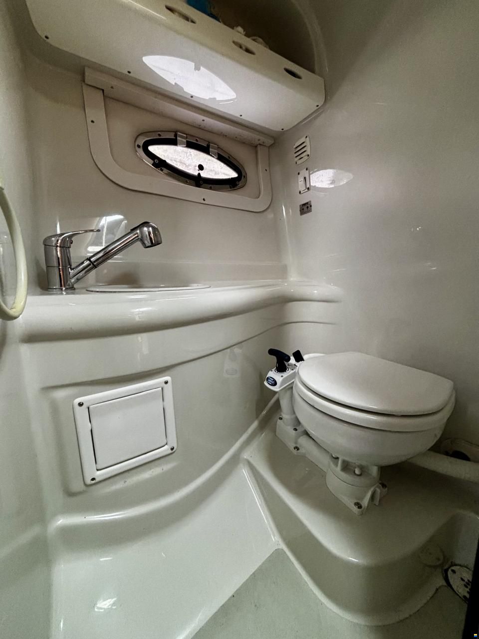 Crownline 250 CR