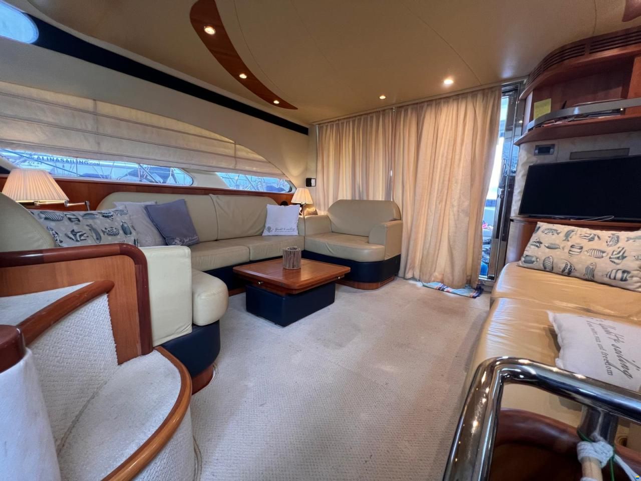 Azimut 50
