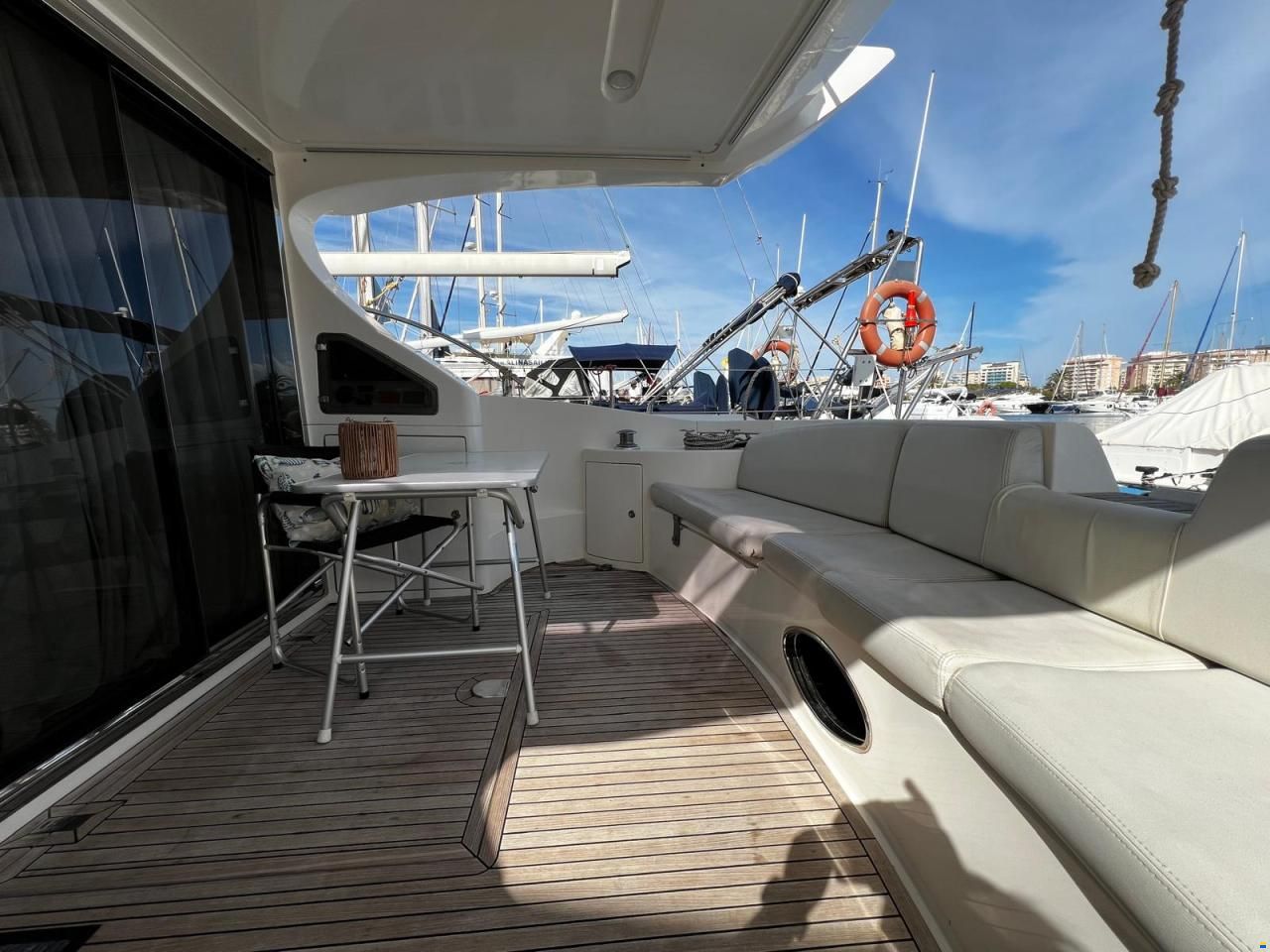 Azimut 50
