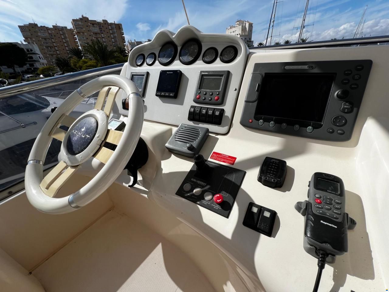 Azimut 50
