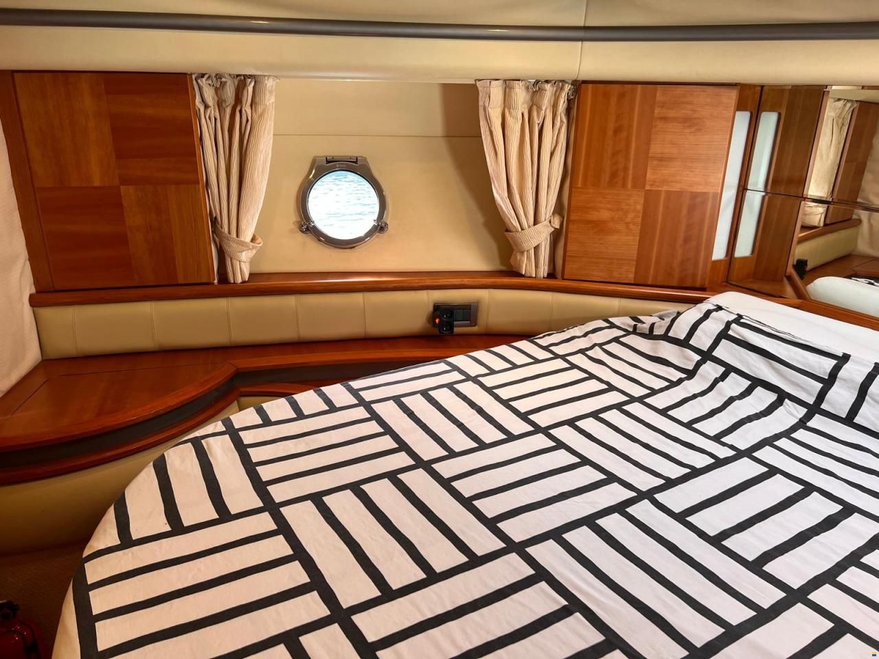 Azimut 50