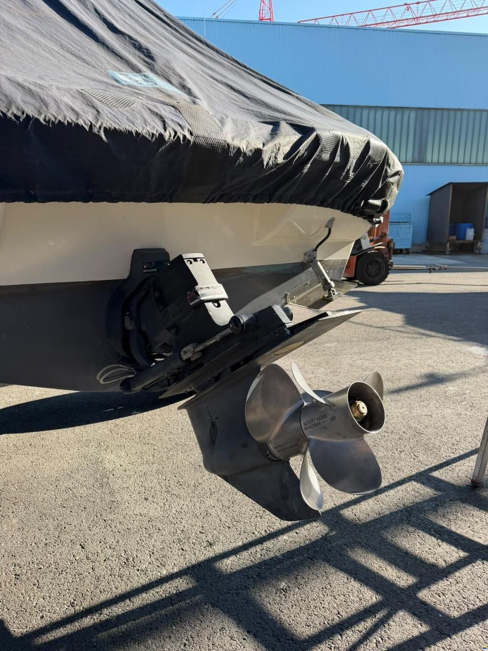 Rinker 272 Captiva Bow Rider